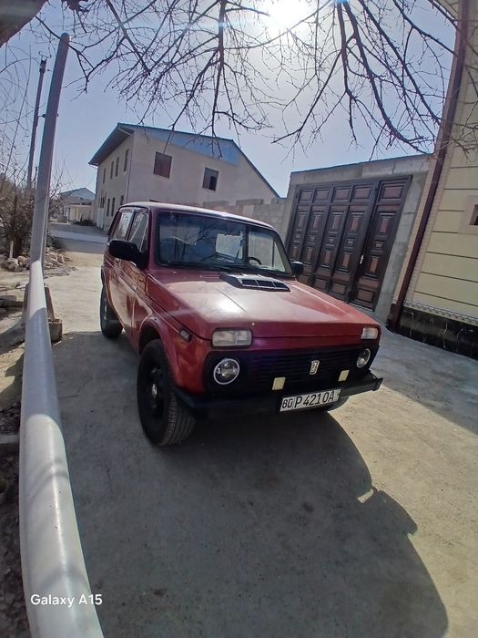 Нива Niva сотилади продаётся