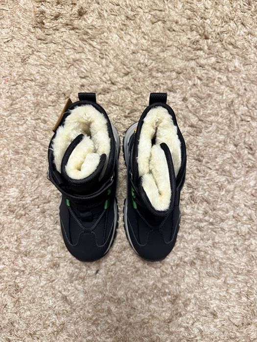 Продам зимние сапоги