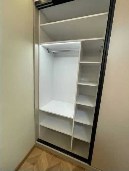 Продава се Двустаен апартамент в Пловдив, Център - 74 кв.м за 1000 €/кв.м - Снимка #11