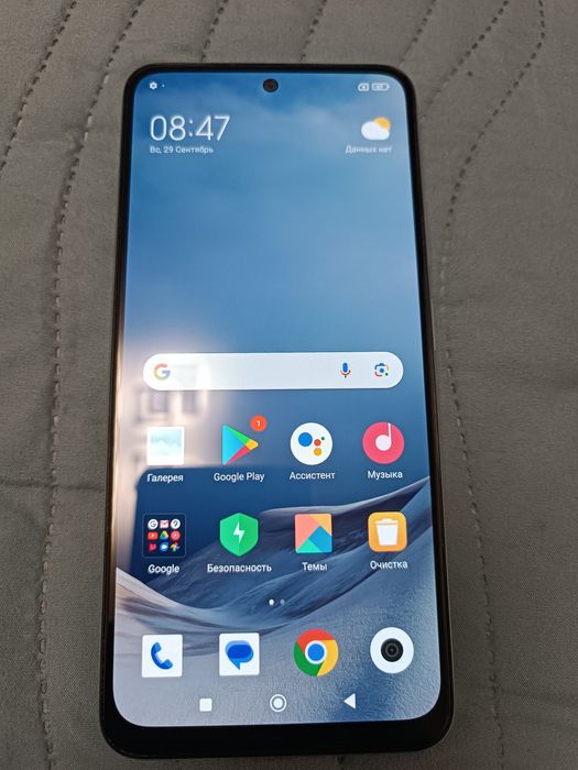 Продам смартфон REDMI Not 11