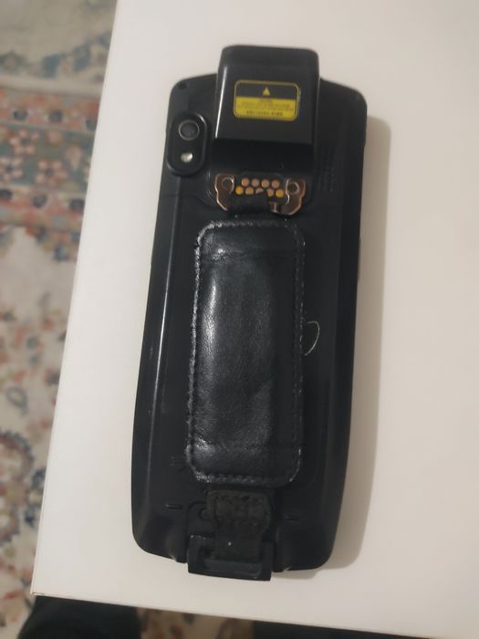 Продам телефон бу