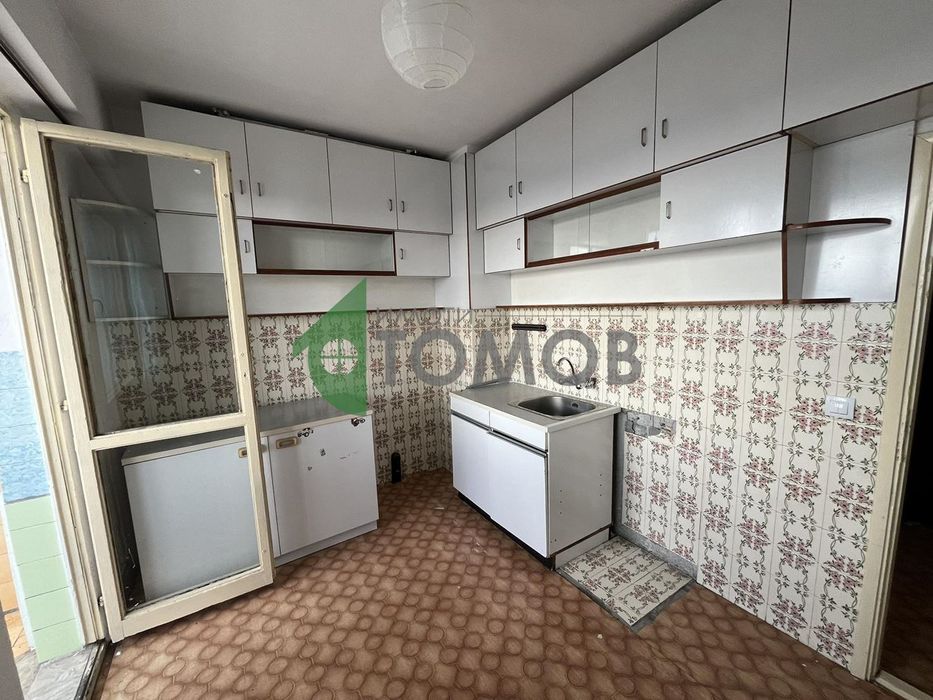 Продава се Едностаен апартамент в Шумен, Тракия - 38 кв.м за 1329 €/кв.м - Снимка #3