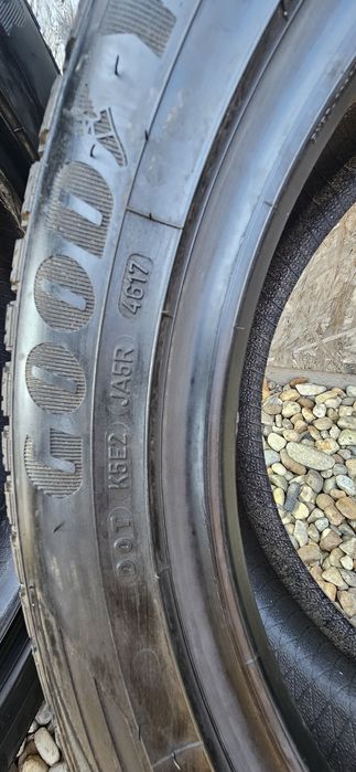 Anvelope Goodyear EficientGrip SUV 4x4 215/55 R18 99V