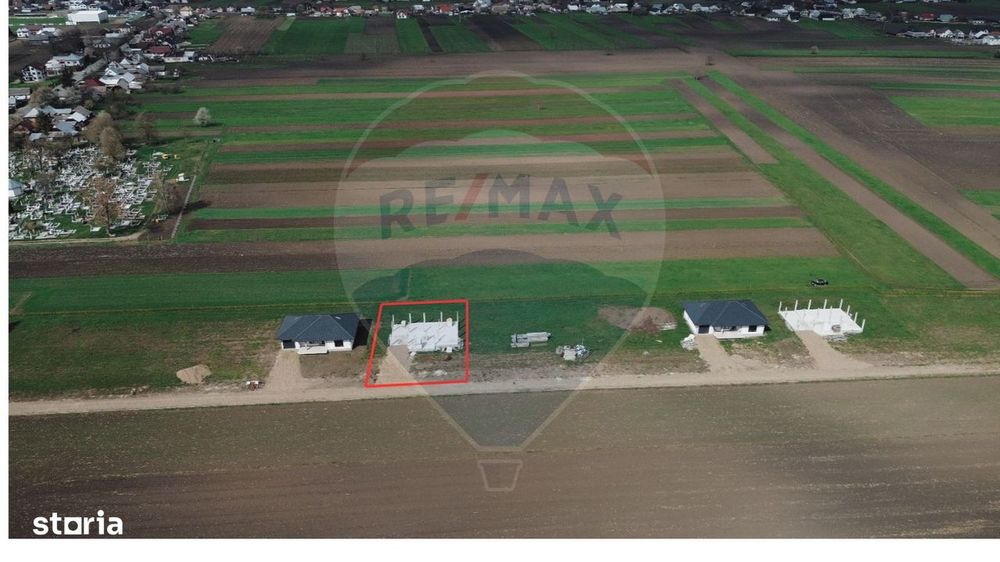 Casă in faza de constructie de vanzare in Fratautii Vechi
