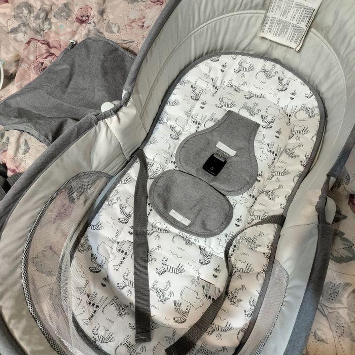 Продам шезлонг для малышей