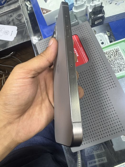 iphone 15 pro max chotki sastayana
