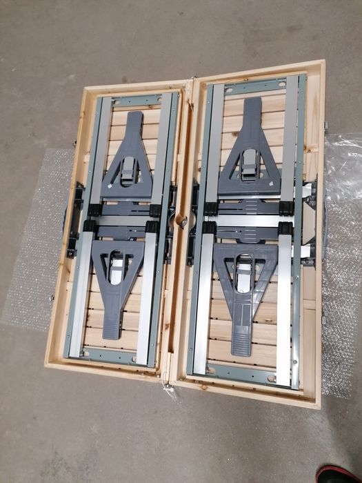 Сгъваема маса за къмпинг с 4 стола