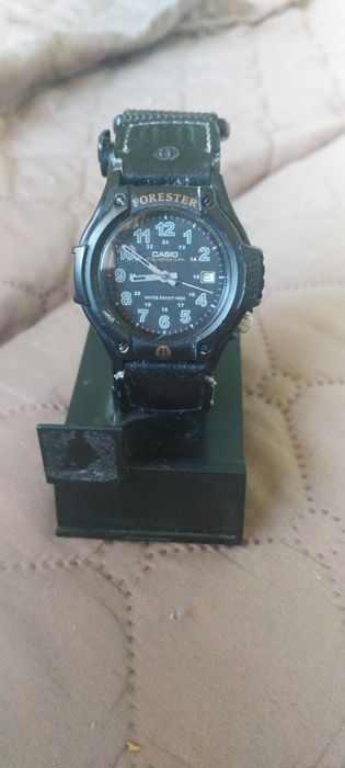 часовник CASIO работещ