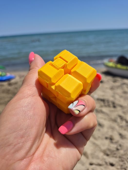 Играчка - 3D отпечатан Безкраен Куб (Infinity Cube) – Антистрес играчка / Fidget Toy 5€