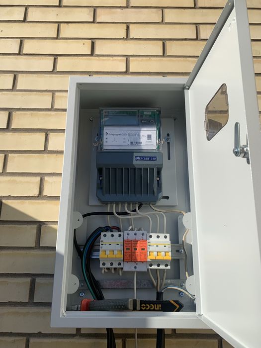 Электрик қызметі / Услуга электрика