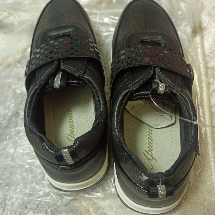 Женская крассовка