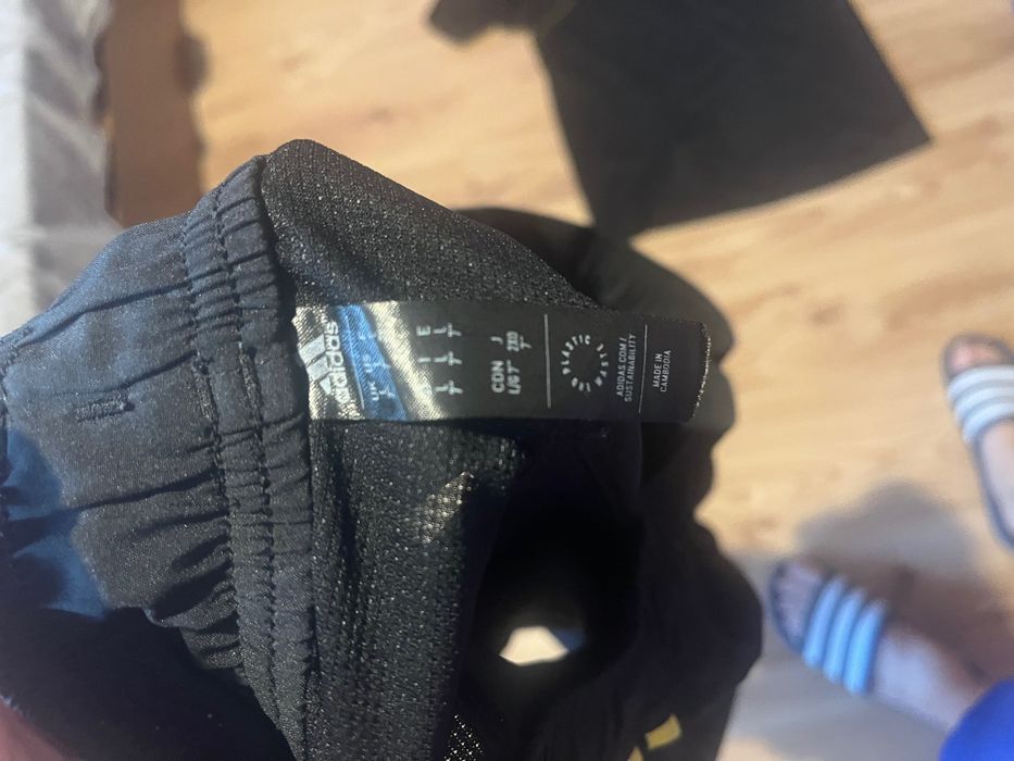 Мъжки спортни екипи Adidas