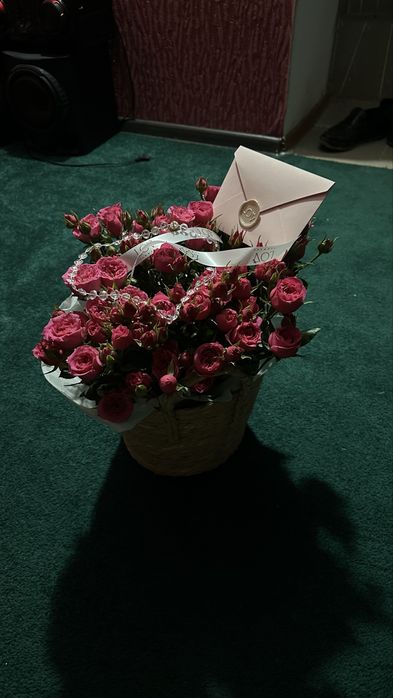 кустовые розы букет