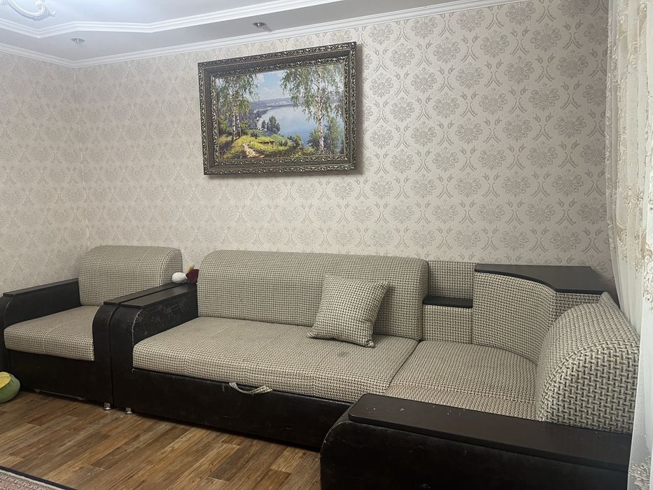 Продаем диван уголок