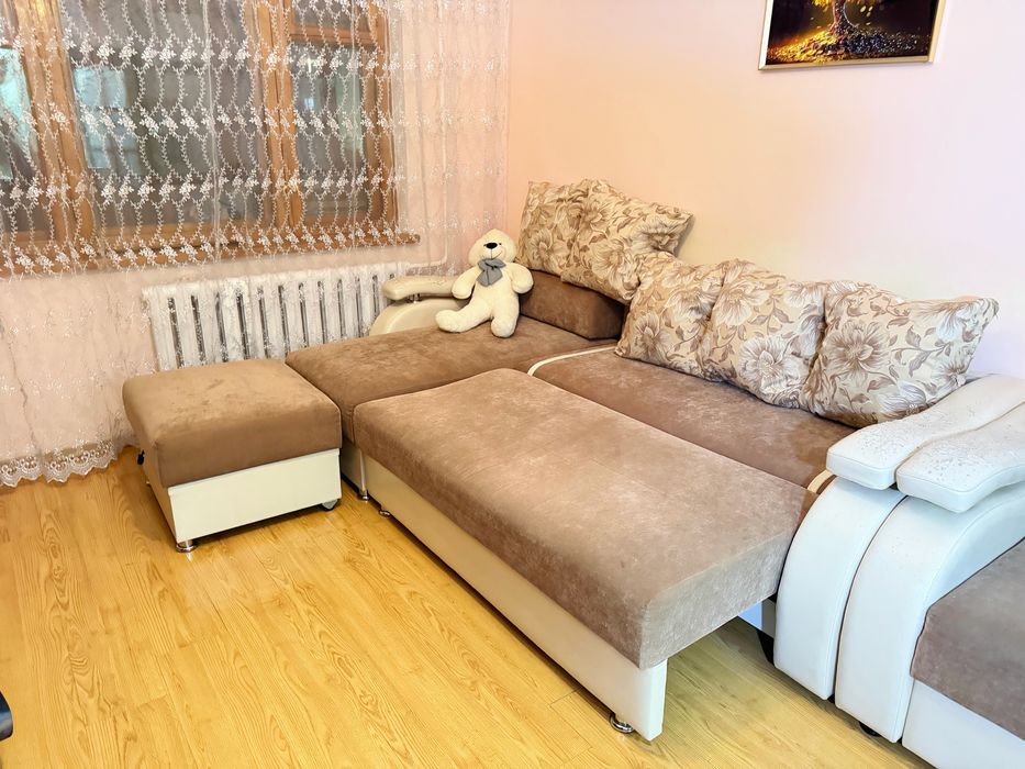 Продам диван с креслом