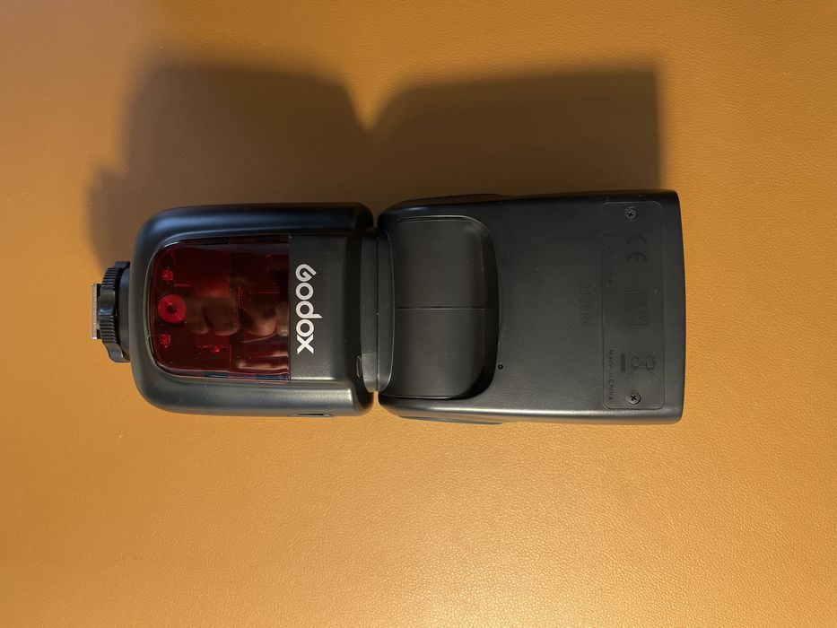 Вспышка Godox V860II F