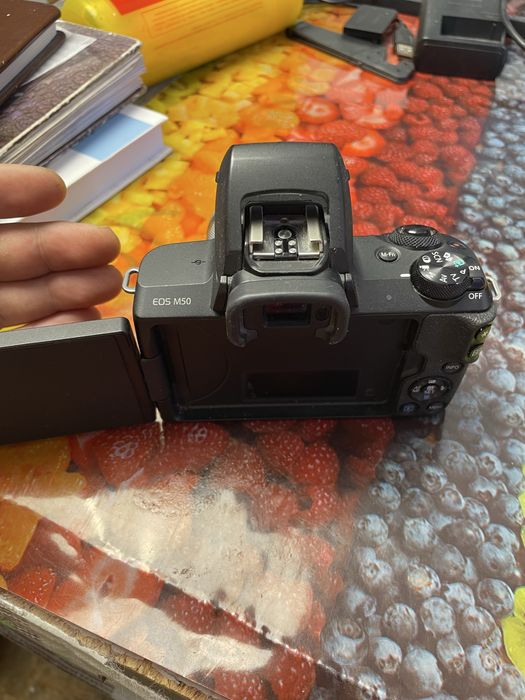 Canon m50 камера