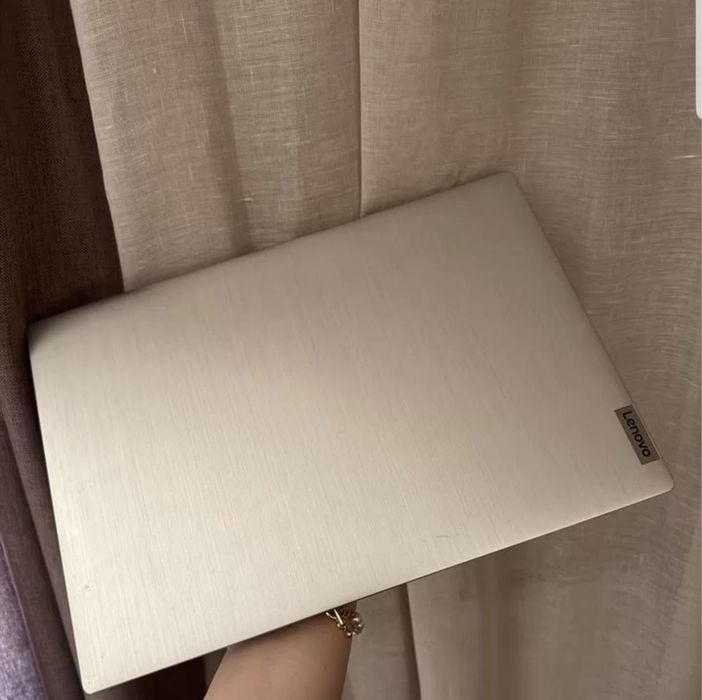 Ноутбук: Lenovo ideapad 3
