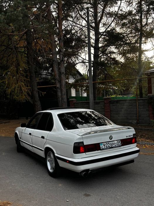 Продам БМВ е34 м