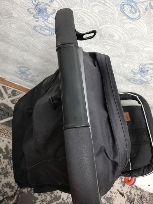 Продам детскую коляску