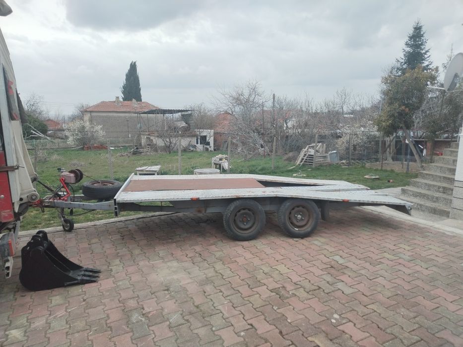 Платформа за автомобил