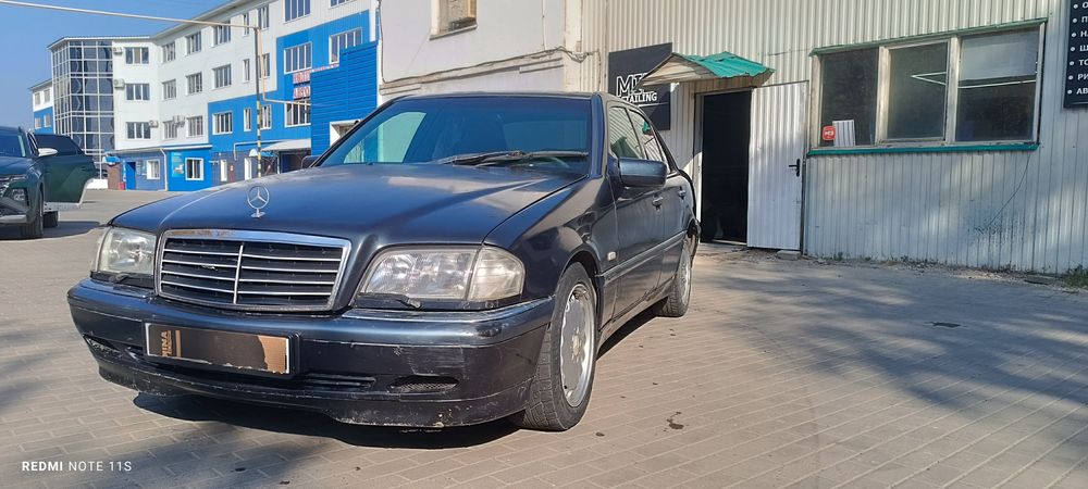 Продам Мерседес w202. C- класс