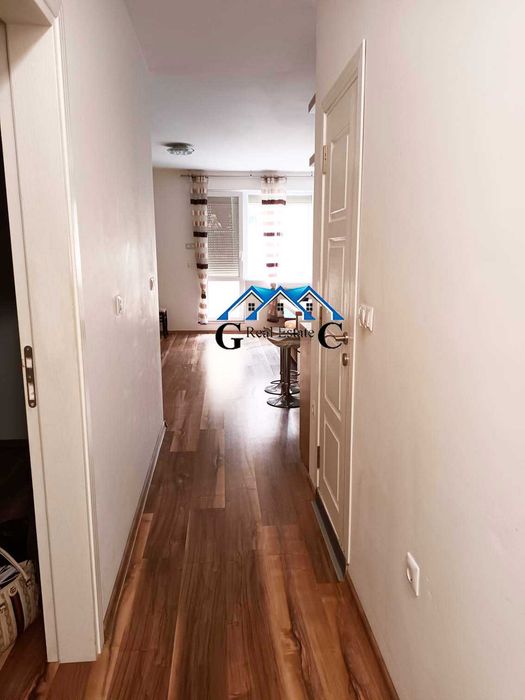 Дава се под наем Тристаен апартамент в Варна, Възраждане 1 - 75 кв.м за 459 € - Снимка #14