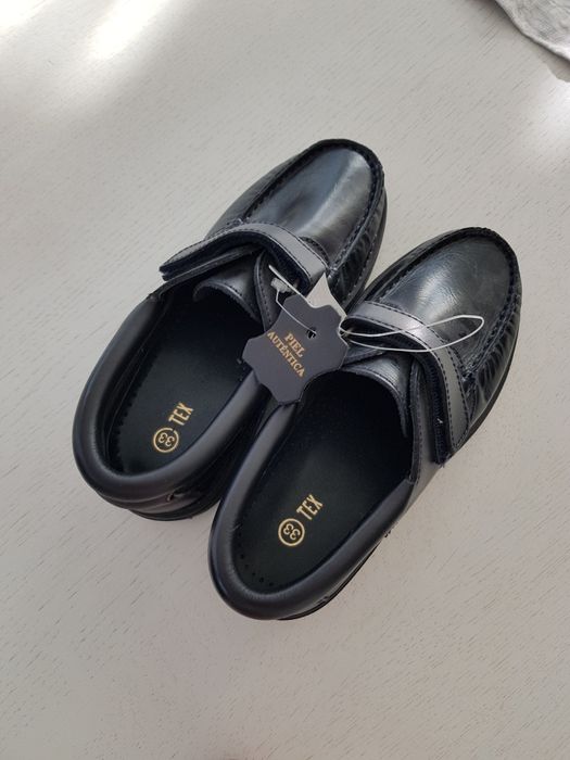 Vand papuci , pantof piele pt scoala