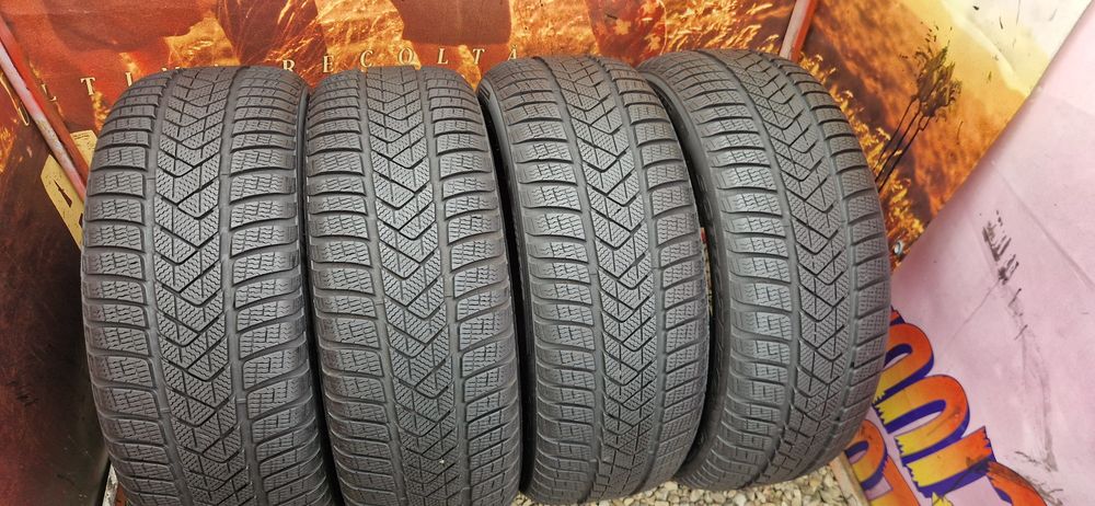 Set 4 Anvelope Pirelli 225 55 R18 M+S