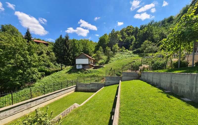 Продава КЪЩА, с. Горановци, област Велико Търново