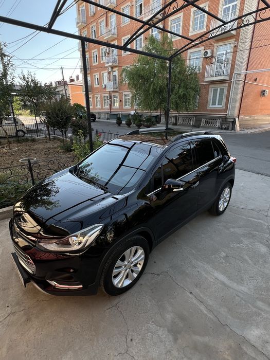 Tracker 1 Primer Srochna Sotiladi