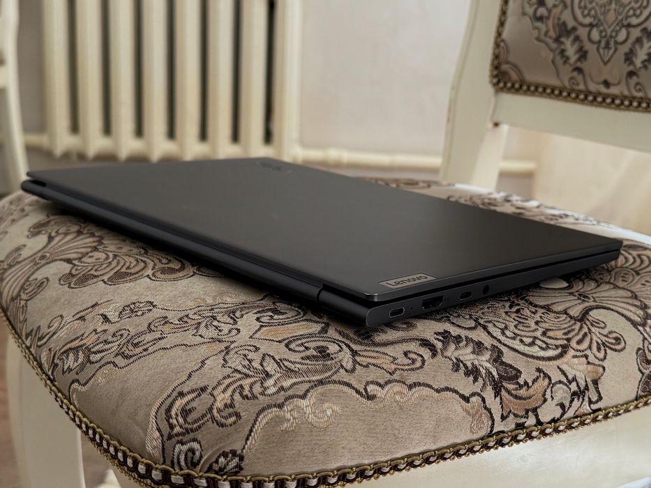 Lenovo yoga slim 7