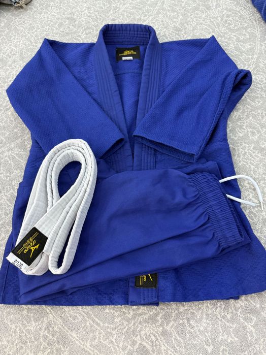 Кимано для дзюдо