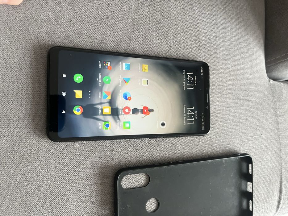 Mi max 3  64 гигабайт