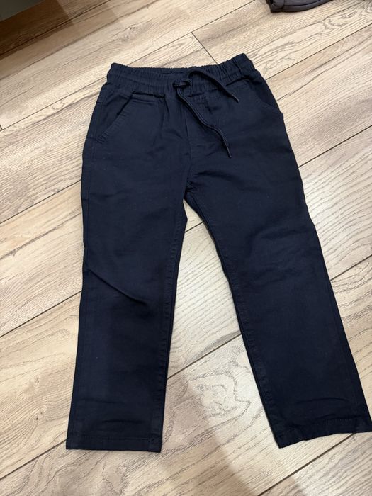 Детская кофта и штаны на резинке