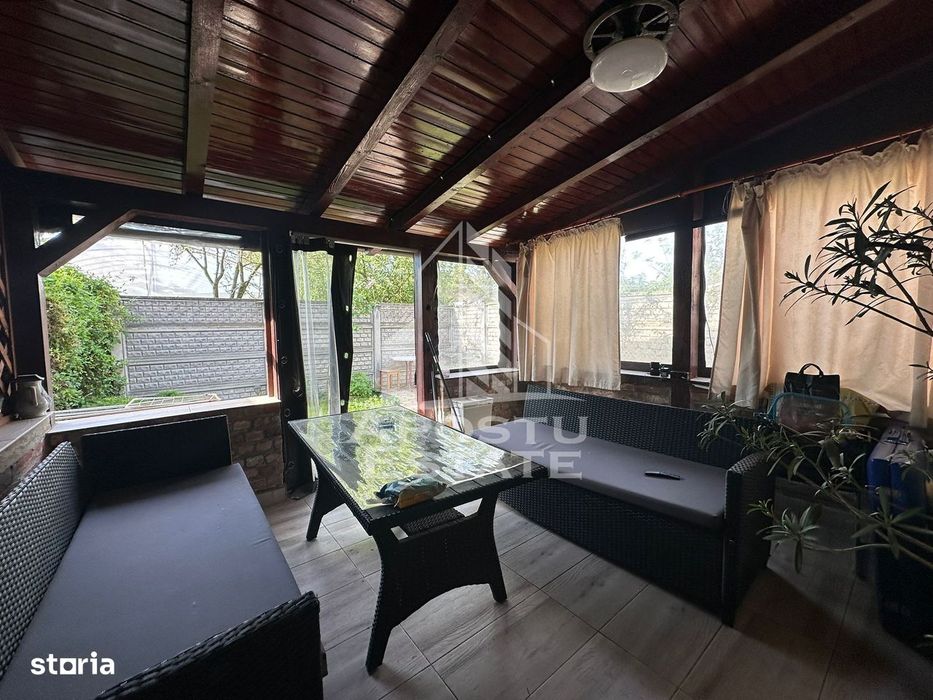 Triplex cu 3 camere de vanzare, P+M, Utvin, Timis