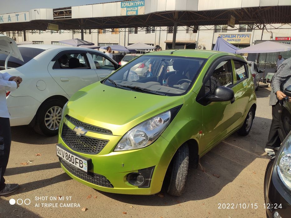 Spark 2011 1pozitsa sotiladi