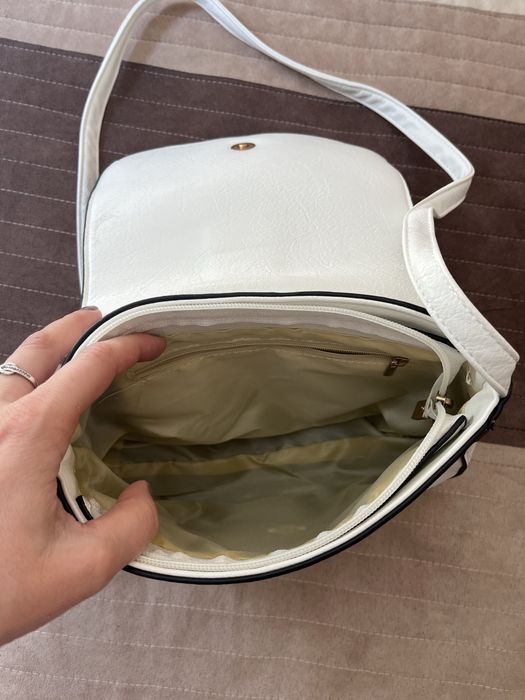 Малка дамска чантичка