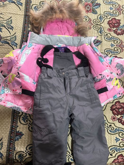 Продается зимняя куртка для девочки