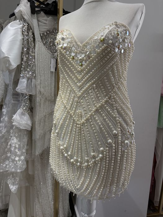 Rochie superba Asos luxe, aplicatii de perle, noua