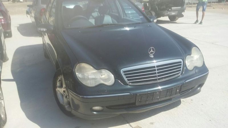 W203 2.7 cdi комби на части