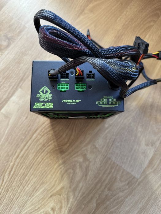 Vand sursa de PC noua - Keep Out FX900MU -900W