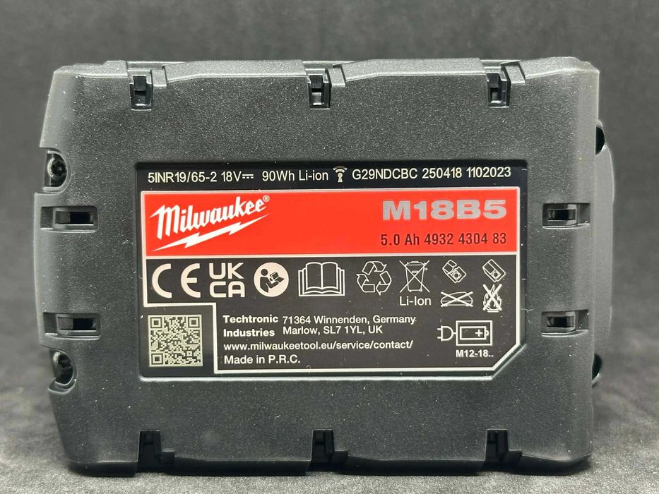 Акумулаторна батерия MILWAUKEE M18B5, 18V, 5 Ah