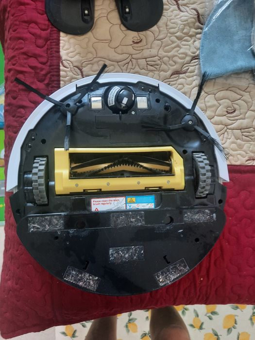 Aspirator robot iLife