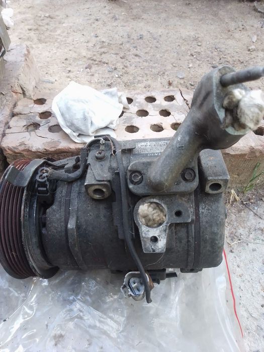 Компрессор на Лексус RX 300