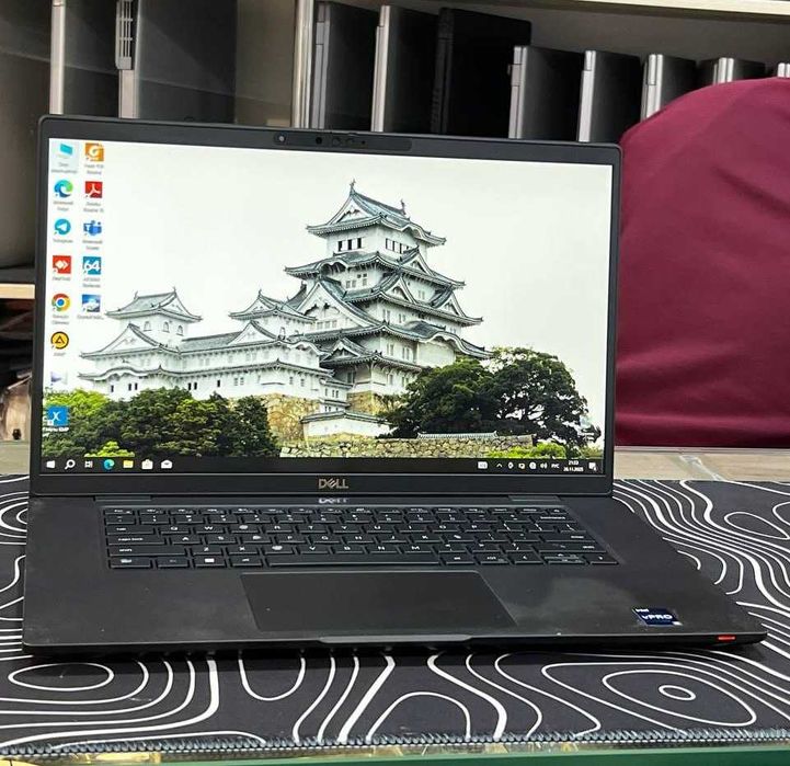 Dell Latitude i5-1235U DDR4 16GB SSD 256GB 15'6 FHD Ips Touch