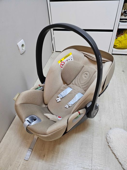 Стол за кола Cybex Cloud G i-Size Plus