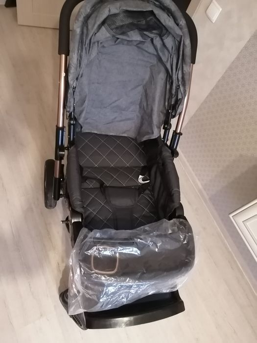 Продам коляску зима-лето