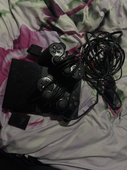 Play Station 2 в идеальном состоянии