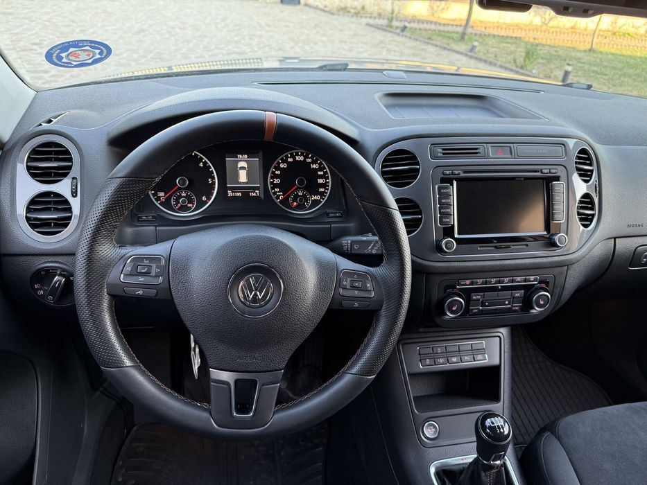 VOLKSWAGEN Tiguan 2013 — imagine 3